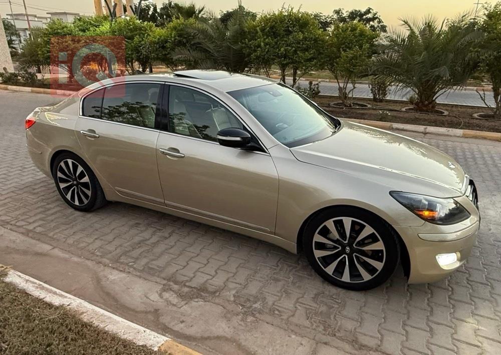 هيونداي جنسس